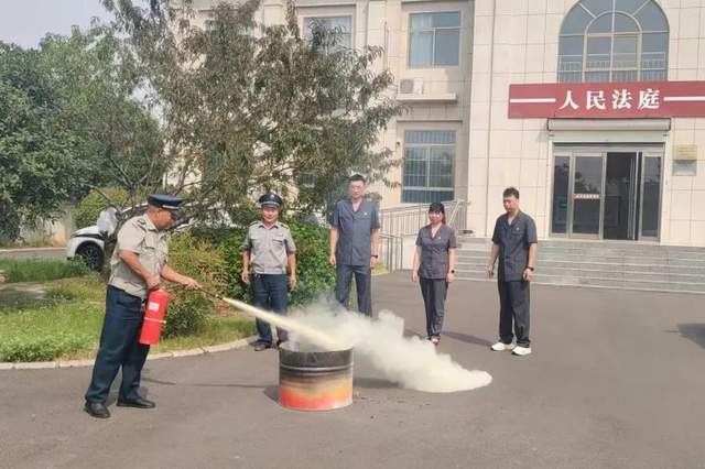 河南汝陽(yáng)法院開展消防安全培訓(xùn)演練