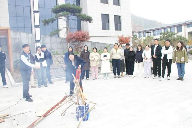 九游體育網(wǎng)站:河南欒川法院開展消防安全知識培訓(圖3)