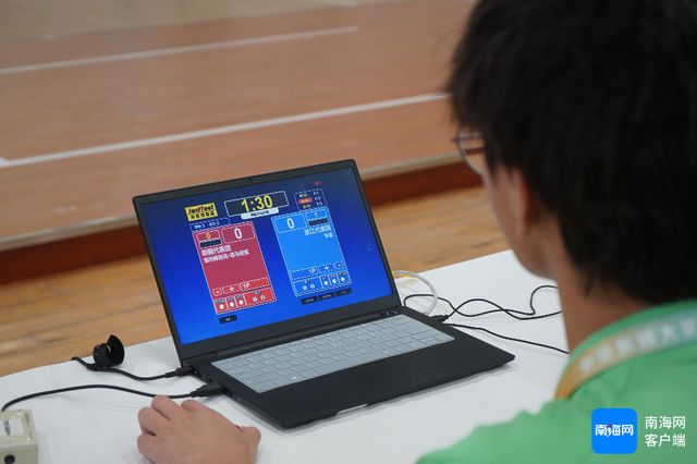 九游體育:運(yùn)動(dòng)會(huì)第三次合成演練圓滿完成將為賽時(shí)扁平高效有序運(yùn)行夯實(shí)基礎(chǔ)(圖2)