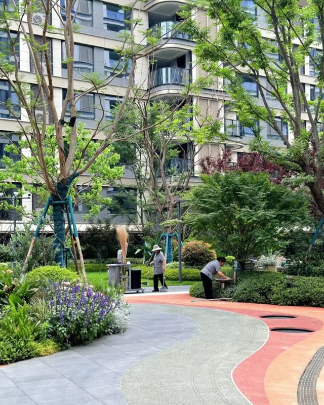 九游體育網(wǎng)站:住小區(qū)5年才知道5種情況下能減免50%物業(yè)費(fèi)后悔太晚知道了(圖4)