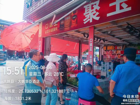 守牢安全防護(hù)門城管入戶顯擔(dān)當(dāng)(圖2)